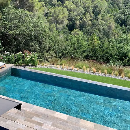 Californian 4 Bedrooms 尼斯
