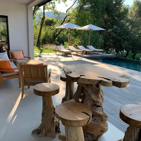 别墅 Californian 4 Bedrooms *