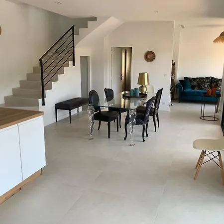 别墅 Californian 4 Bedrooms *